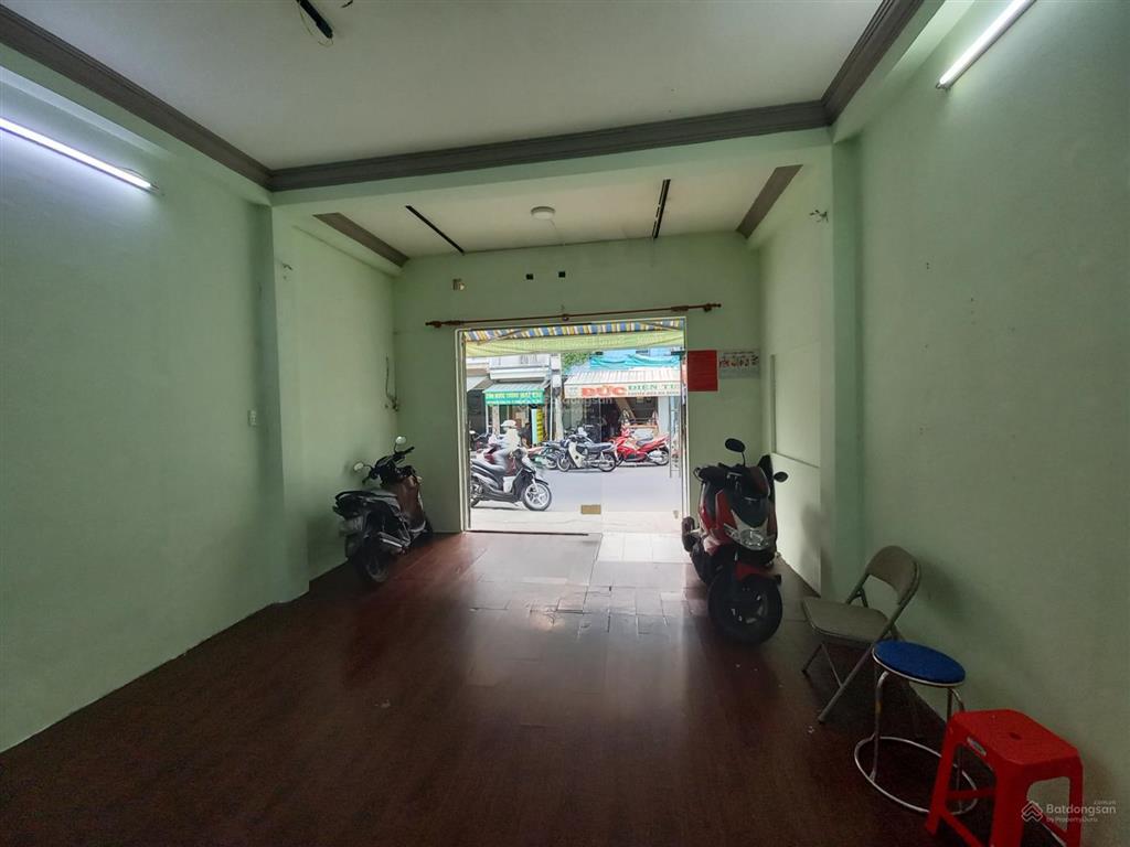 Cần cho thuê mặt bằng mặt tiền đường nguyễn công trứ (gần chung cư phạm viết chánh)