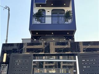 Nhà mới 4x19m. đường thạnh lộc 27 . ngay chung cư thạnh lộc. xây 1 lửng 3 lầu. sân xe hơi