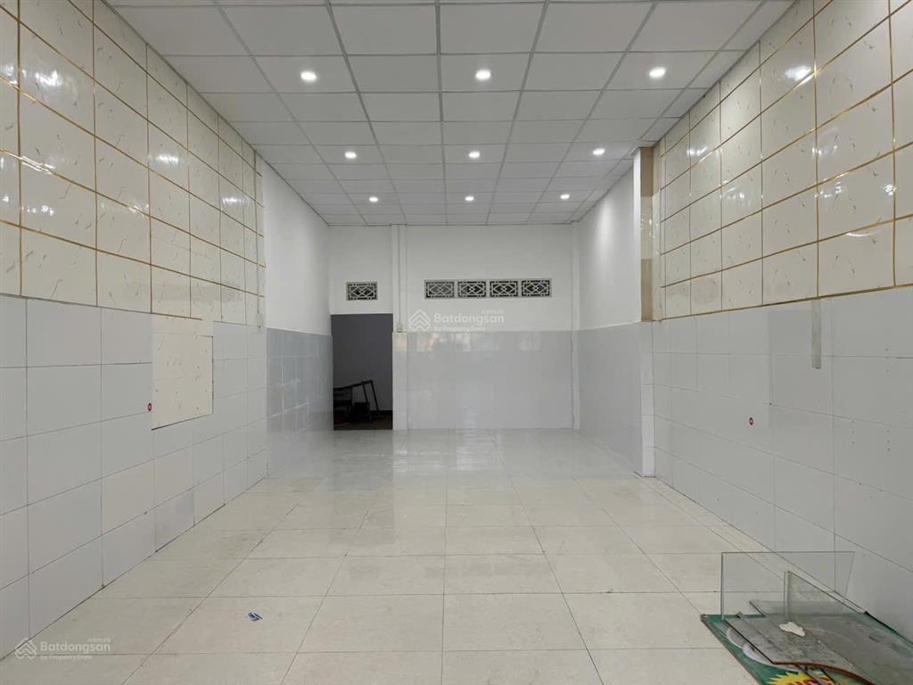 Cho thuê mặt bằng kinh doanh đường 30/4 thủ dầu một, bình dương. ngay trung tâm, sầm uất 20tr/tháng