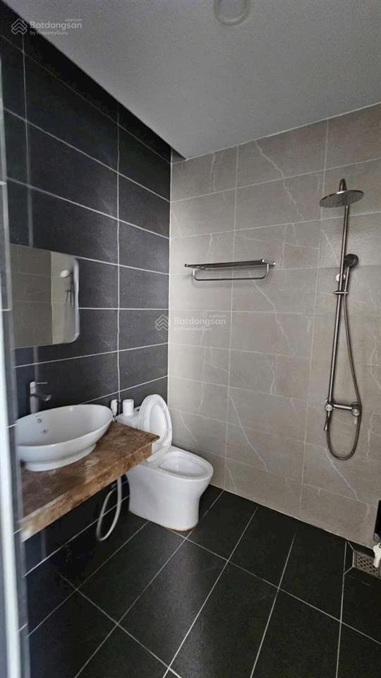 Cho thuê nhà lầu phường chánh nghĩa thủ dầu một bình dương. full nội thất. 3pn. 10tr/tháng