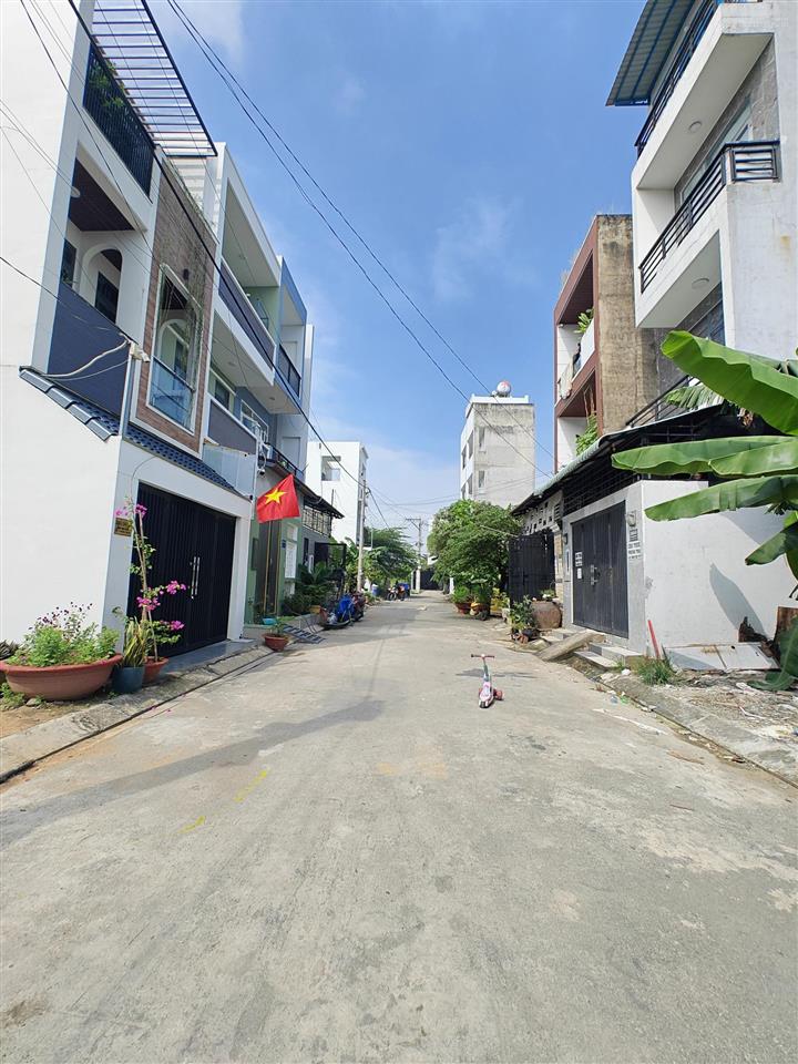 Thanh lý đất phú hữu quận 9 kdc samsung village khu công nghệ cao.  0987 208 *** nh hỗ trợ vay 80%