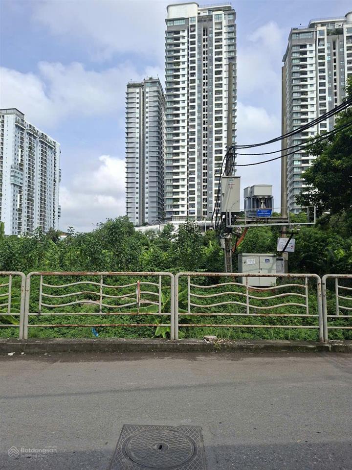 Chính chủ bán căn hộ chung cư sổ đỏ riêng