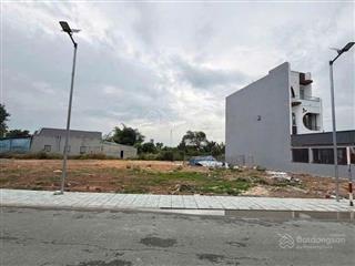 Chính chủ cần bán 2 lô đất liền kề mặt tiền dx078. định hòa cũ nay p. chánh hiệp hcm