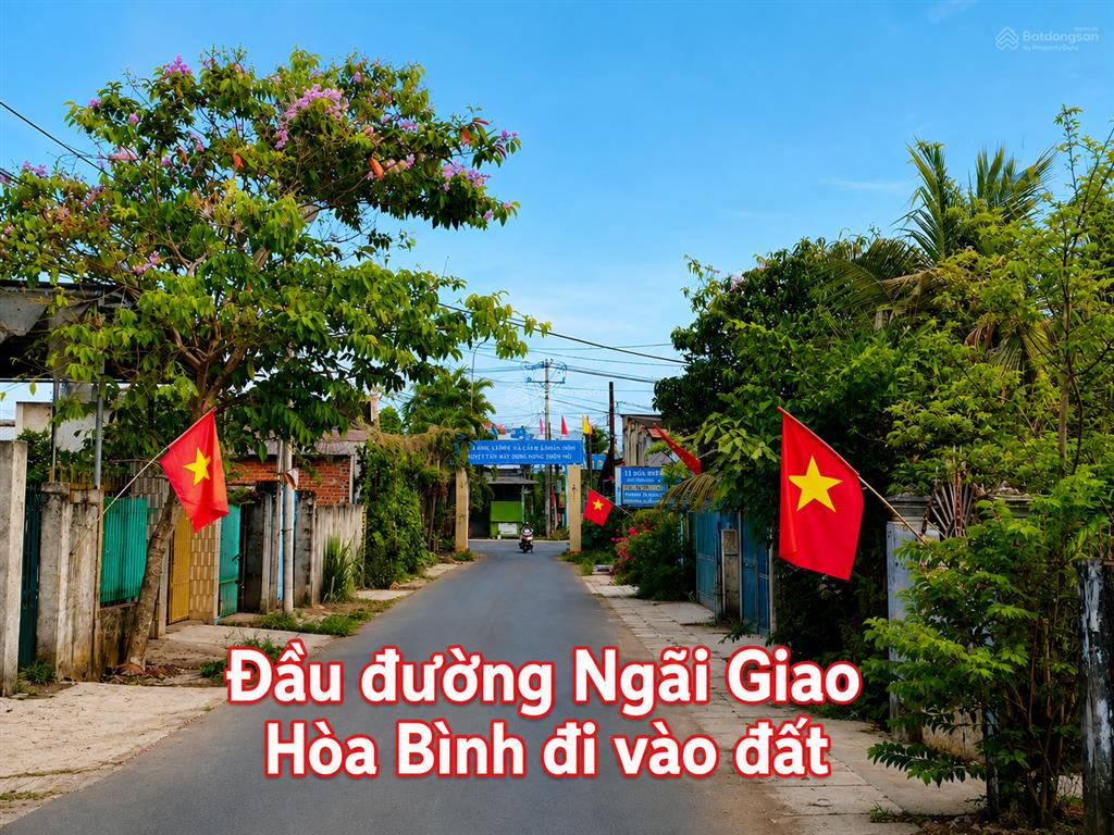 Cắt lỗ đất 1.012m2 ngang 35m từ 2,5 tỷ nay chỉ còn 1,95 tỷ