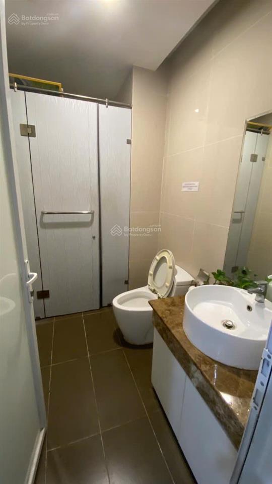 Bán căn hộ officetel goldenking full nội thất văn phòng, 37m2 2.25 tỷ, 0938 759 ***