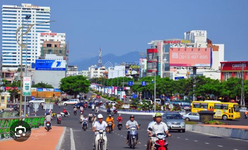 Chủ cần tiền bán gấp căn nhà 3 tầng mặt tiền đường nguyễn văn linh giá chỉ 23,5 tỷ