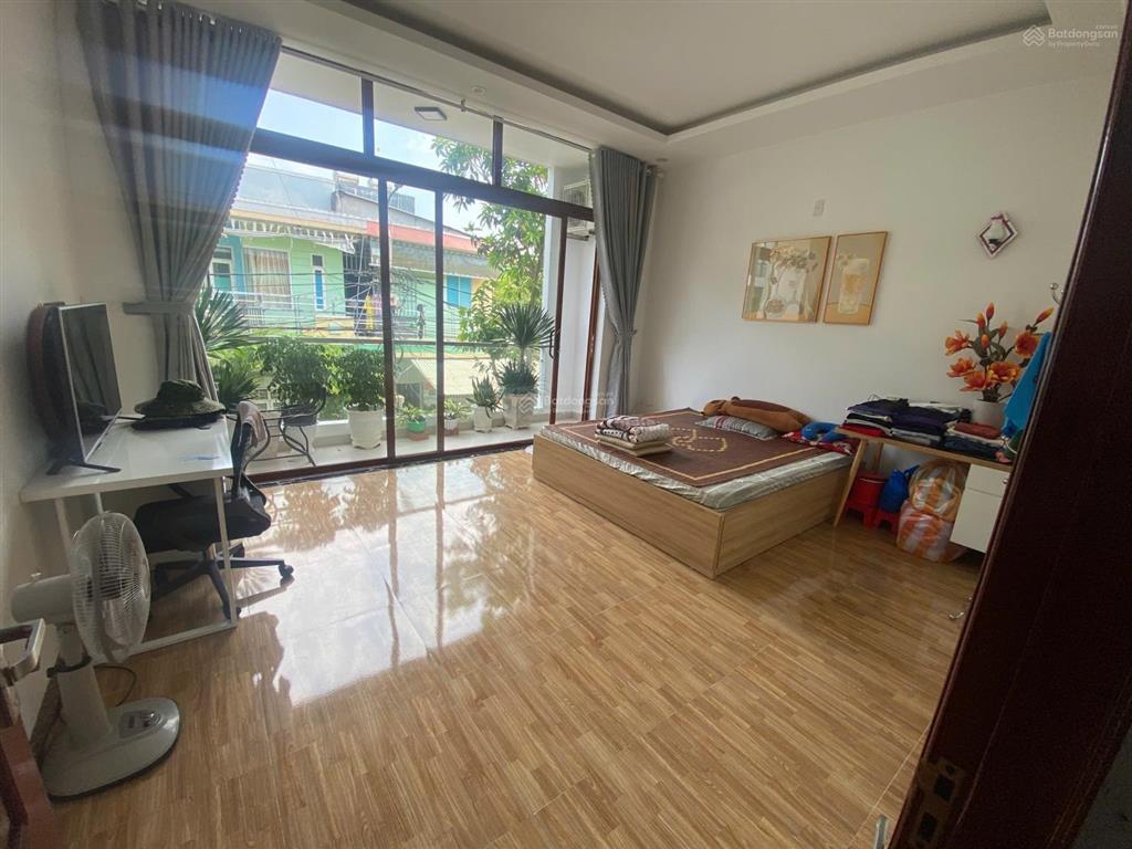 Bán nhà 3 tầng mặt tiền đào nguyên phổ
