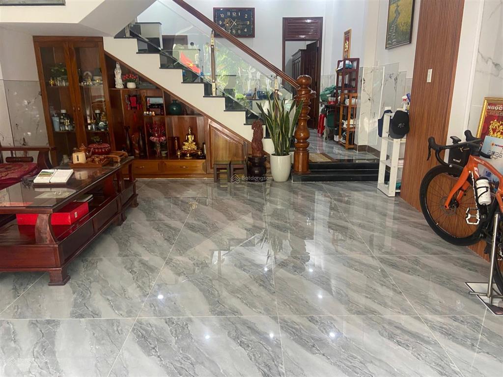 Bán nhà 3 tầng mặt tiền đào nguyên phổ