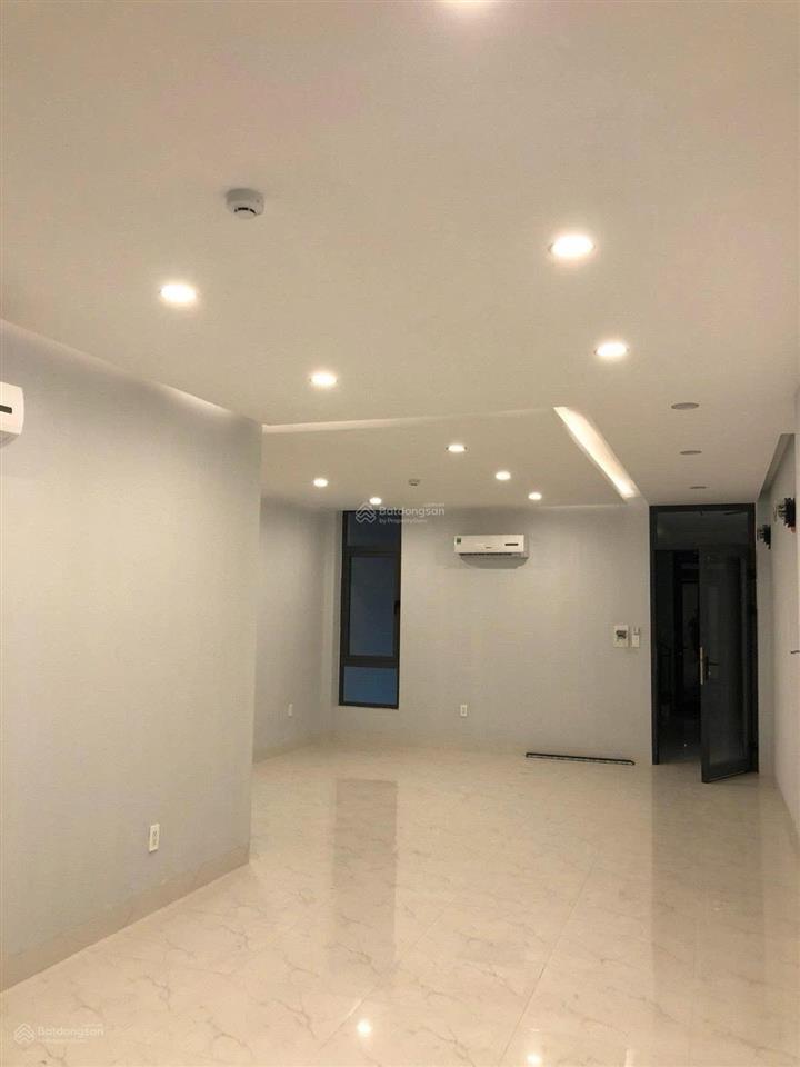 Cho thuê nhà 5 tầng mặt tiền đường lê thanh nghị có thang máy
