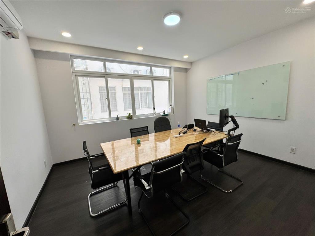 Cho thuê văn phòng nguyên căn giá 55tr tại kđt him lam, tân hưng