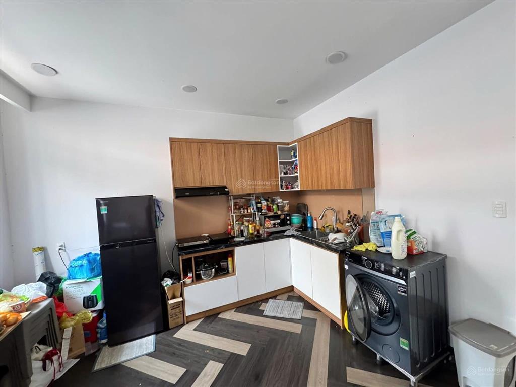 Cho thuê văn phòng nguyên căn 5*20m giá 55tr tại kđt him lam, tân hưng.