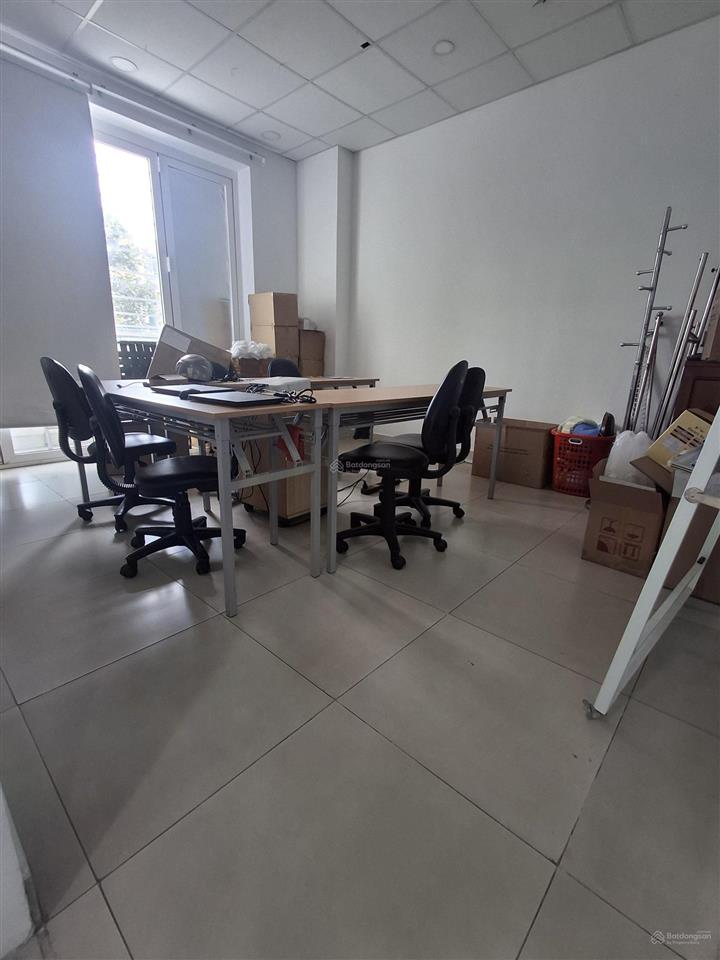 Cho thuê sàn văn phòng rộng 10*20m giá 35tr tại kđt him lam, p. tân hưng.