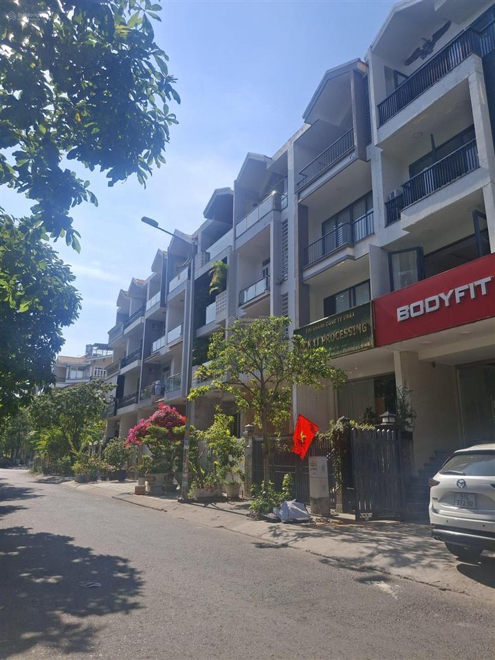 Cho thuê văn phòng tại khu đô thị him lam kênh tẻ, 15 triệu vnd.