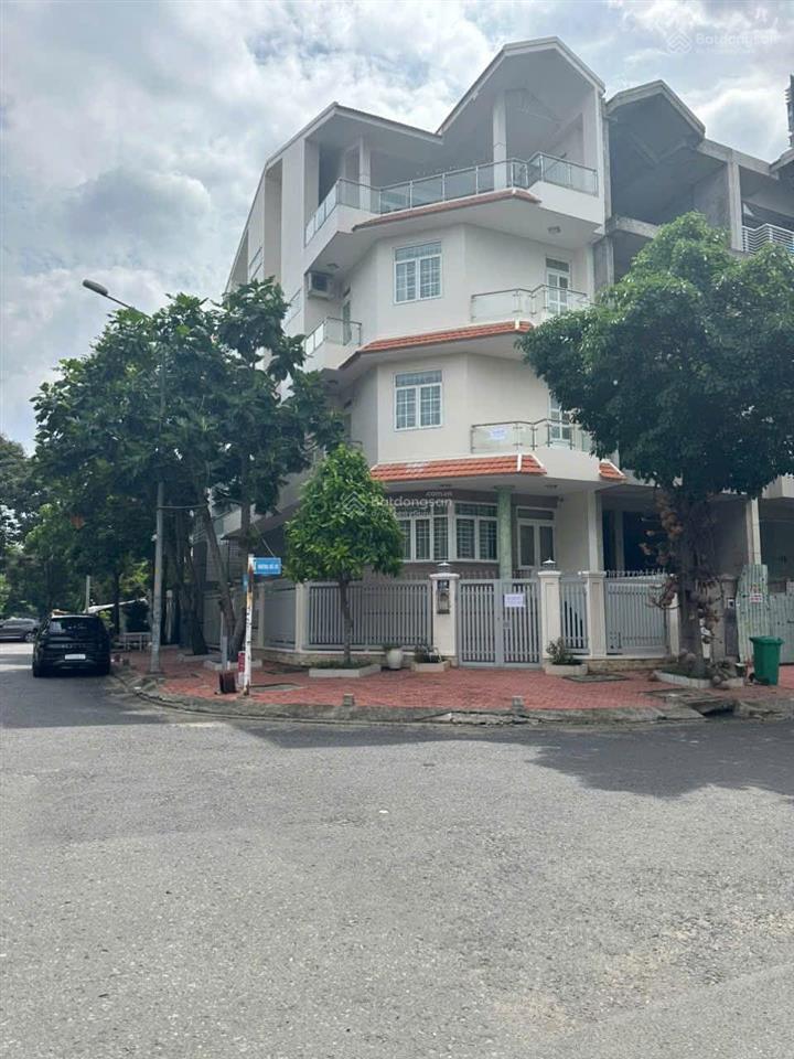 Cho thuê tòa nhà văn phòng căn góc 2 mặt tiền giá hót 70tr tại kdc him lam kênh tẻ
