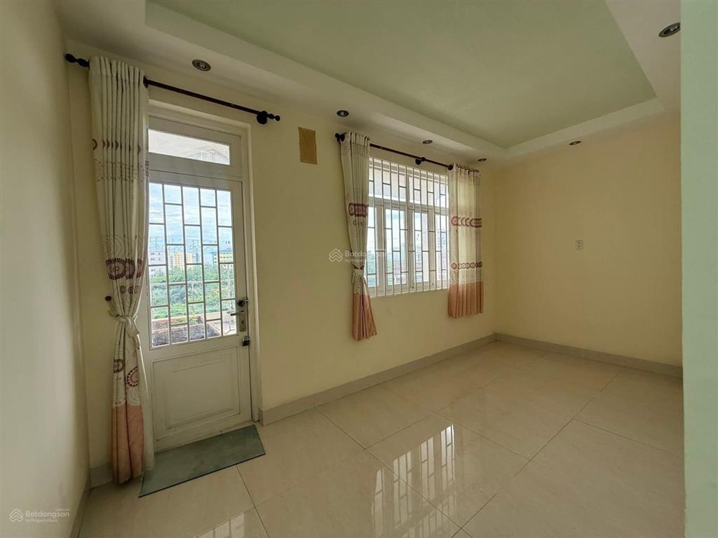 Cho thuê nhà riêng căn góc giá chỉ 60tr tại kđt him lam kênh tẻ
