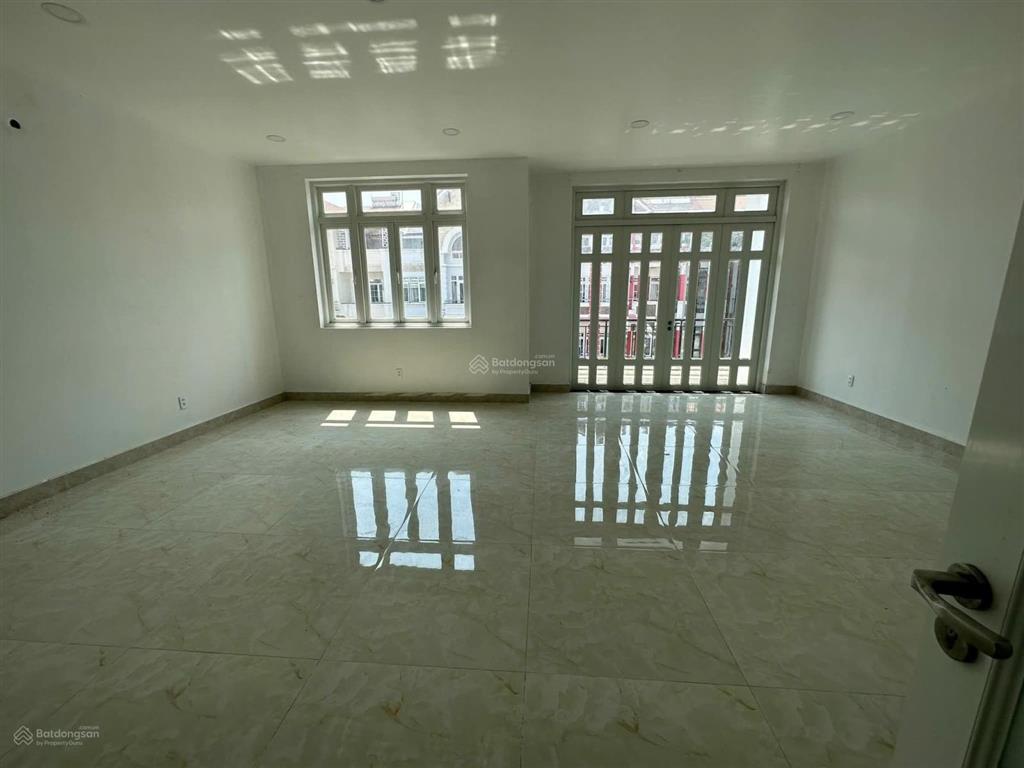 Cho thuê biệt thự giá tốt chỉ 70tr tại kđt him lam kênh tẻ