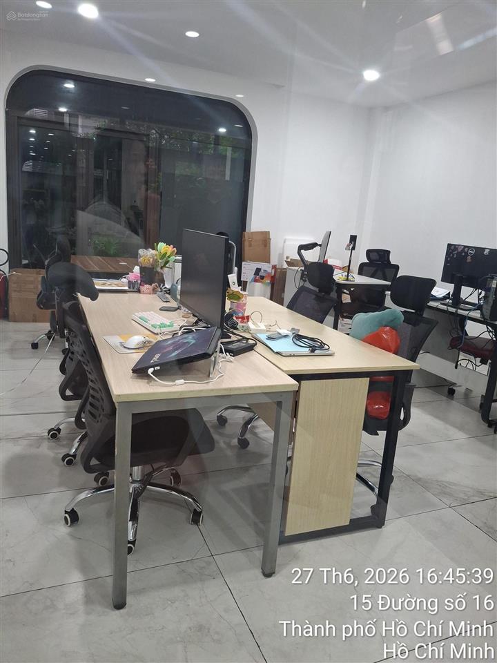 Cho thuê tầng trệt + lầu 1 giá hót 28tr tại kđt him lam kênh tẻ