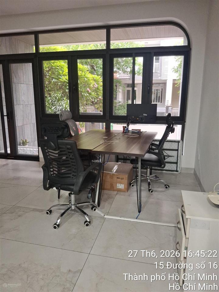 Cho thuê tầng trệt + lầu 1 giá hót 28tr tại kđt him lam kênh tẻ