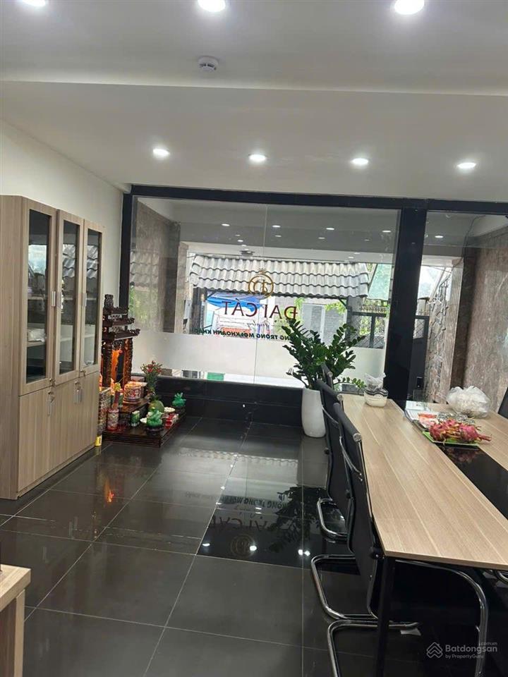 Cho thuê văn phòng tầng trệt giá tốt 13,5tr tại kđt him lam kênh tẻ