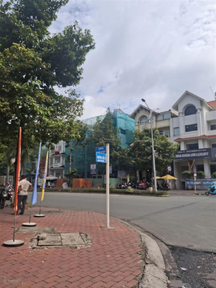 Cho thuê tòa nhà văn phòng 200tr/th đã bao thuế tại kđt him lam, p. tân hưng