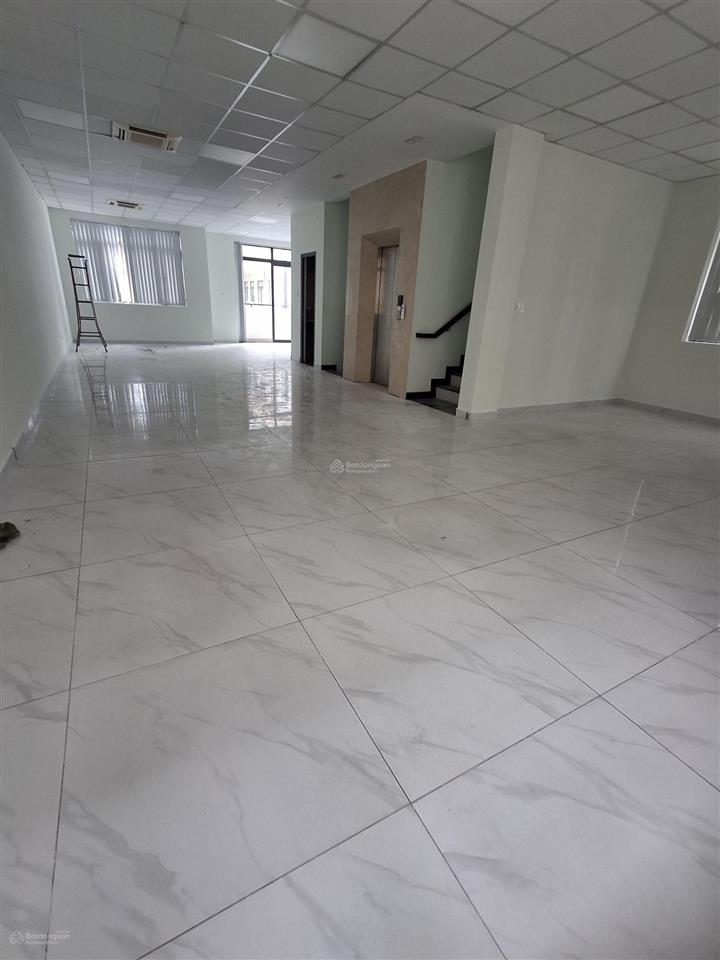 Cho thuê văn phòng nguyên căn 10x20m giá 90tr/th tại kđt him lam