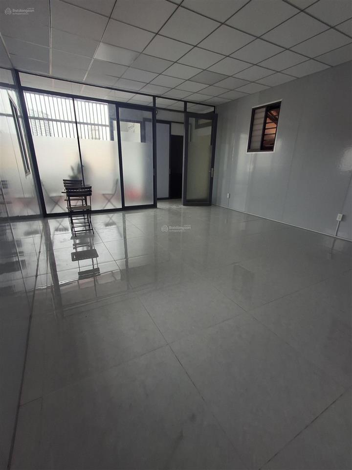 Cho thuê văn phòng chỉ 10tr tại kđt him lam kênh tẻ
