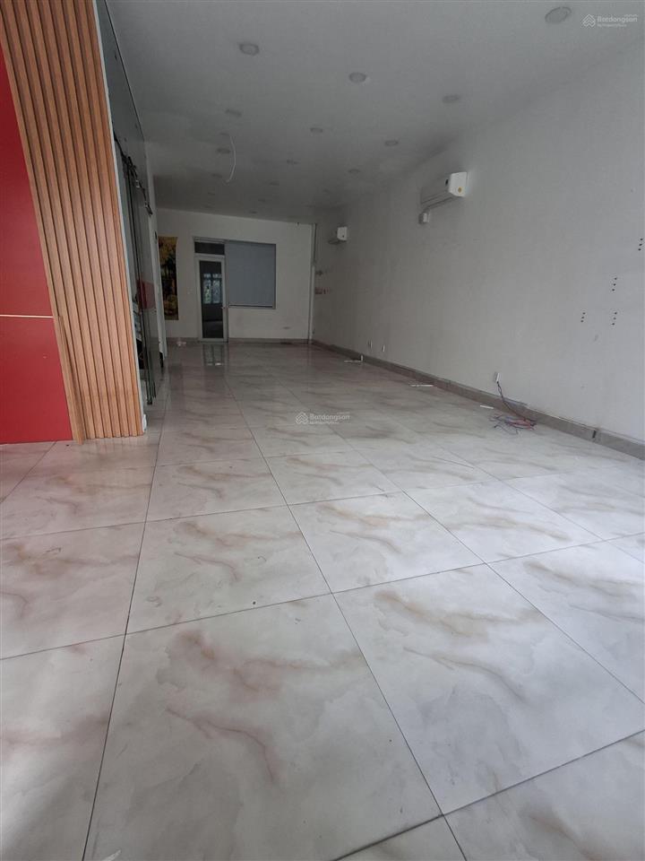 Cho thuê văn phòng giá tốt 70tr/th tại khu đô thị him lam kênh tẻ, 500m2