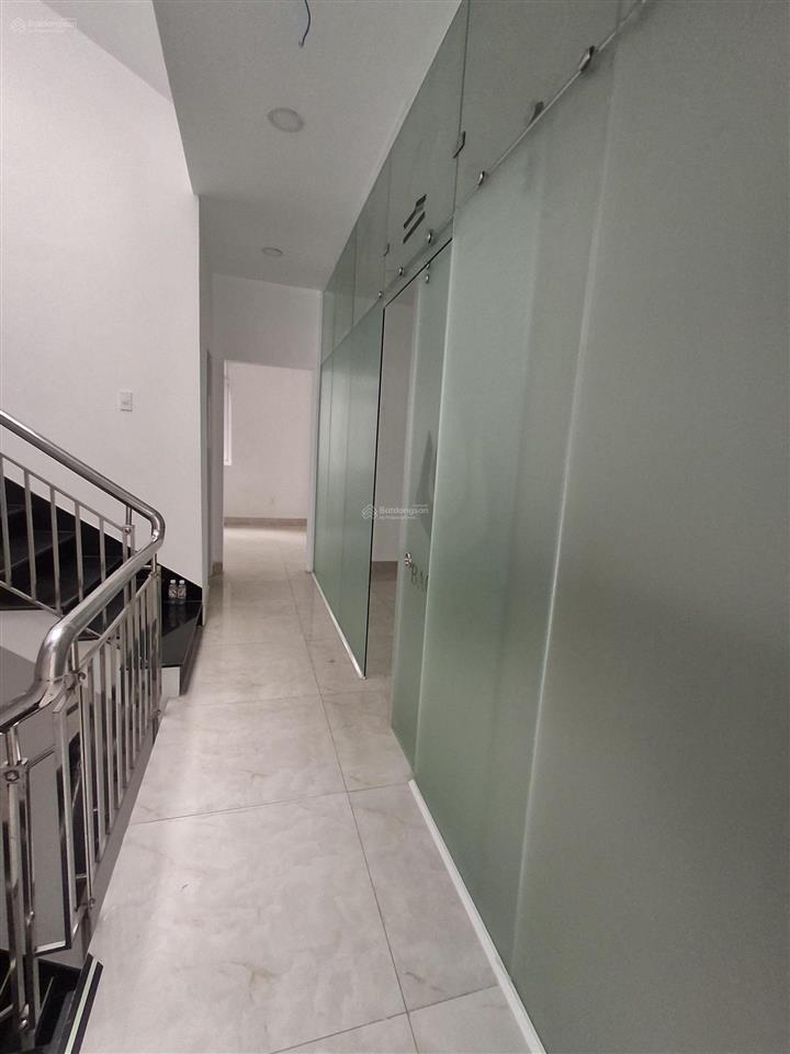 Cho thuê văn phòng giá tốt 70tr/th tại khu đô thị him lam kênh tẻ, 500m2