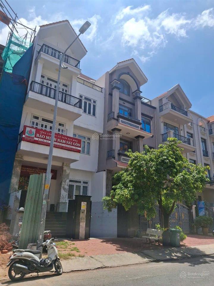 Cho thuê văn phòng giá tốt 70tr/th tại khu đô thị him lam kênh tẻ, 500m2