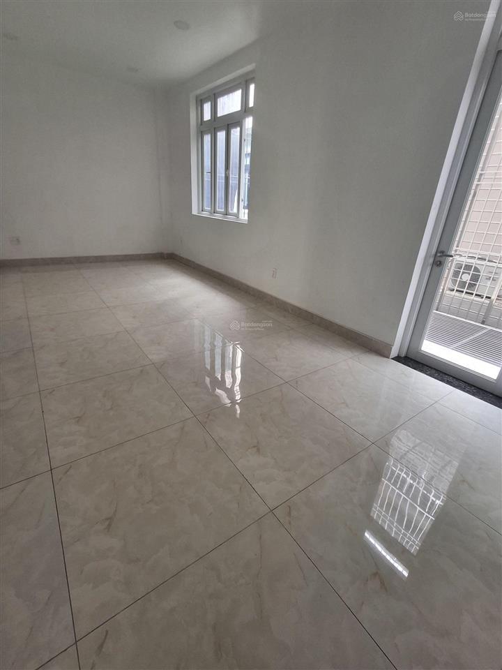 Cho thuê văn phòng giá tốt 70tr/th tại khu đô thị him lam kênh tẻ, 500m2