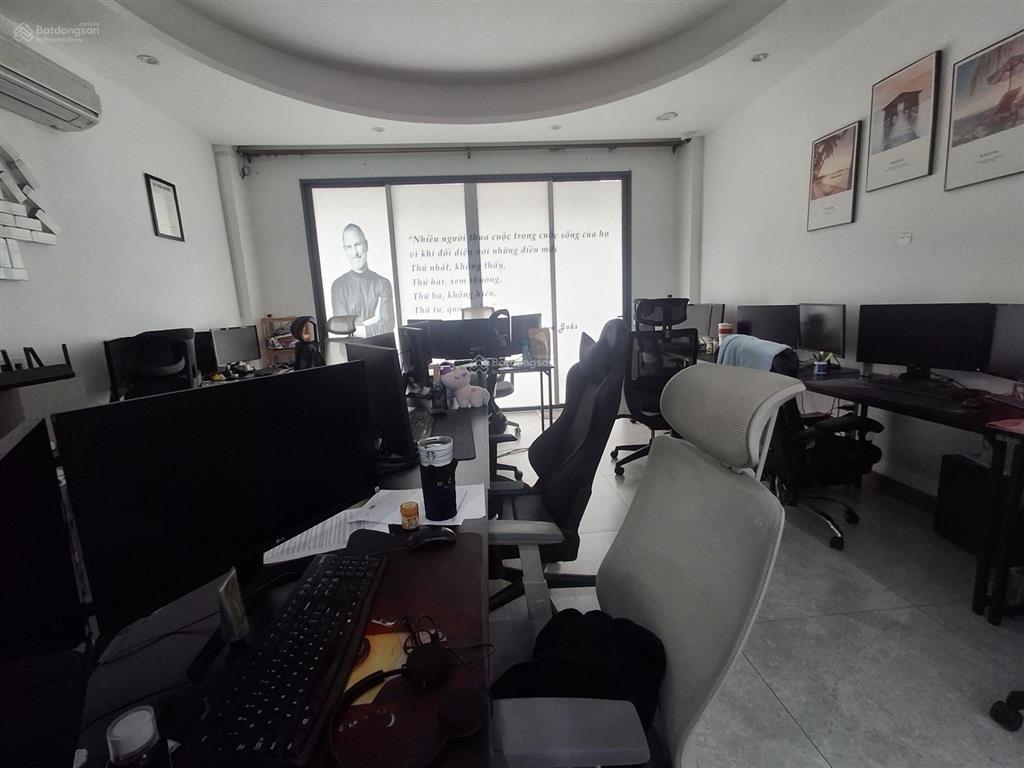 Cho thuê văn phòng nguyên căn 350m2, 48tr/th tại khu đô thị him lam kênh tẻ