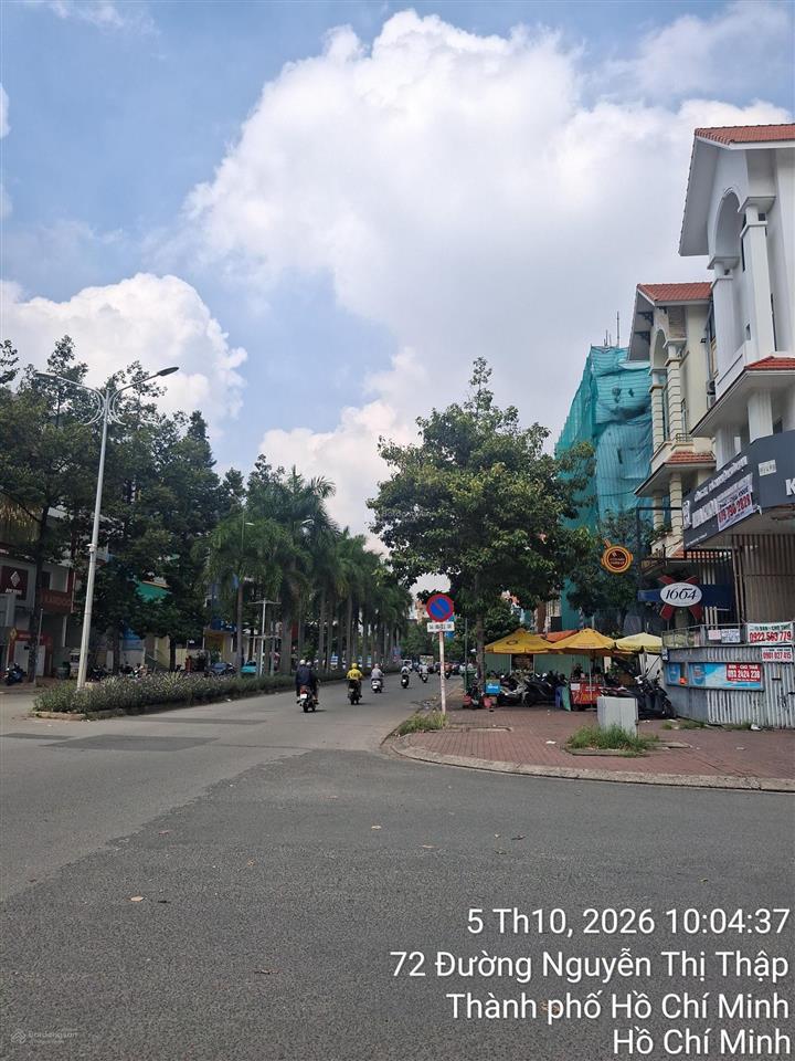 Cho thuê tòa văn phòng căn góc 2 mặt tiền tại kđt him lam, giá 190tr/th bao thuế