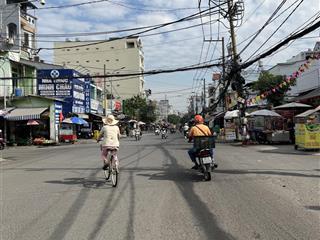 Bán gấp nhà mặt tiền phạm văn bạch  tân bình, đường rộng 23m vị trí kinh doanh đắc địa