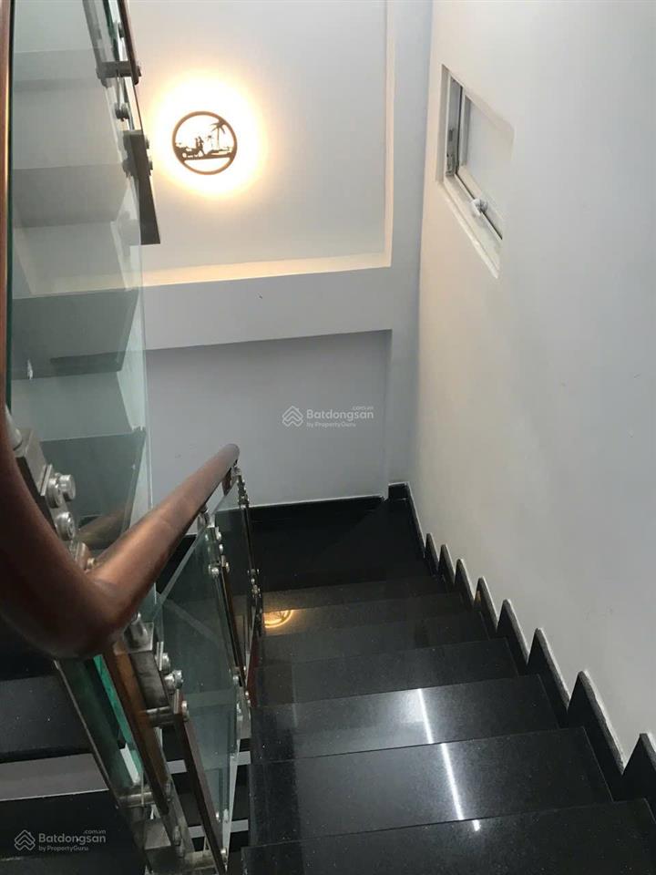 Nhà 4 tầng sát trường chinh, phường 13, tân bình, gần sân bay tsn. chỉ 3,3 tỷ shr hoàn công đầy đủ