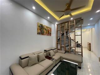 Nhà dân xây đẹp đủ công nắng cần bán gấp giá rẻ nhất khu vực
