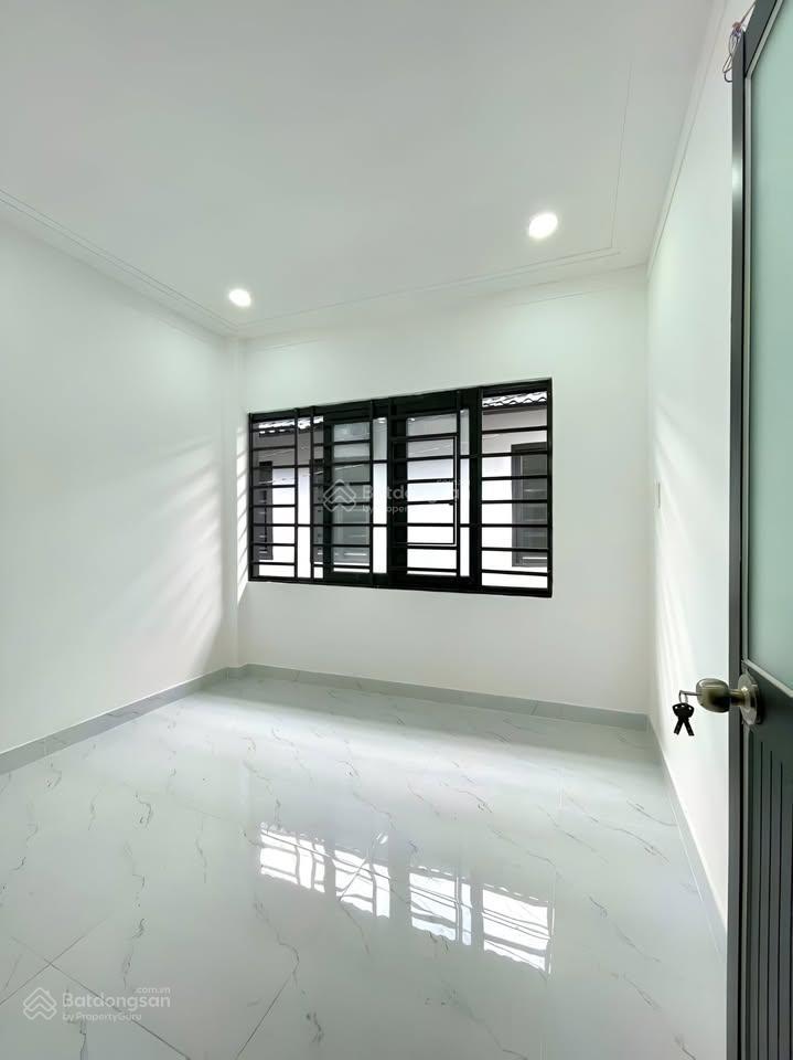 Nhà quận 12 4x5m gần cầu tham lương sổ hồng chung, đứng tên và giữ sổ 860tr thương lượng