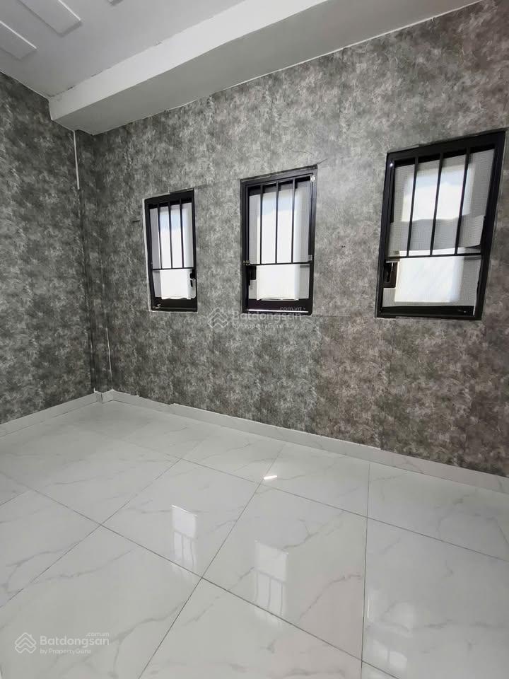 Bán nhà riêng hẻm thông ô tô tới nhà tại bùi văn ngữ, p. hiệp thành, q12, chính chủ được giữ sổ gốc