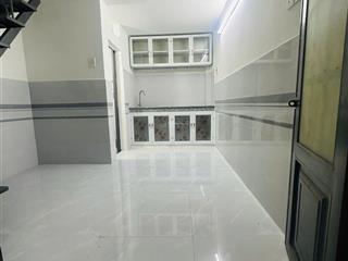 Bán nhà q12 ngay chợ hiệp thành thổ cư đã hoàn công số nhà quận cấp