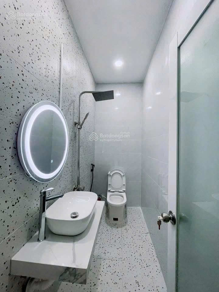 Hình thật  nhà q12 900 triệu giảm còn 730 triệu gần chợ hiệp thành 1 sẹc nguyễn ảnh thủ 2 phòng