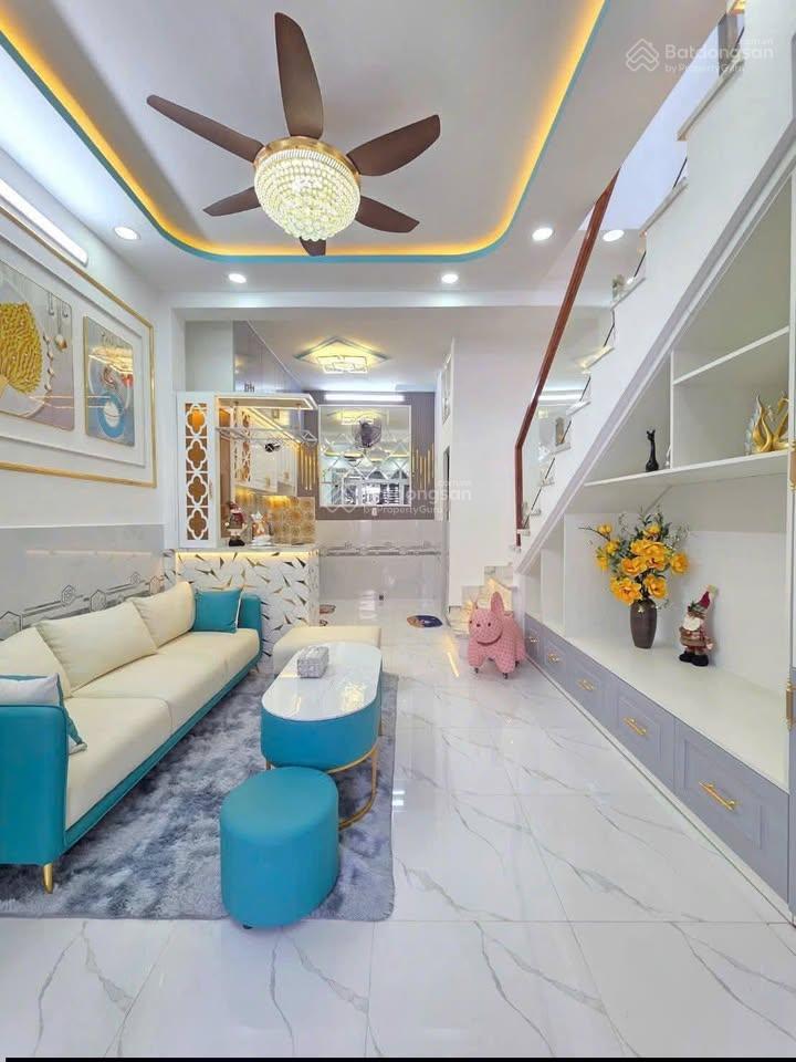 Hình thật  nhà q12 900 triệu giảm còn 730 triệu gần chợ hiệp thành 1 sẹc nguyễn ảnh thủ 2 phòng