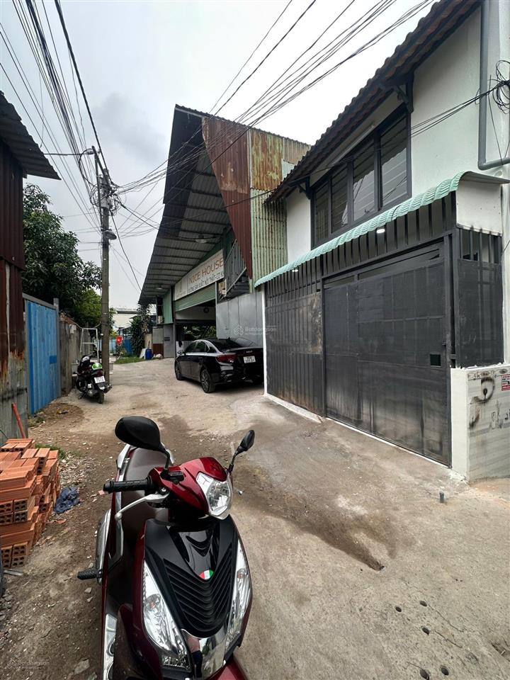 Bán nhà riêng 20m2 quận 12 ngay nhà máy bia lê văn khương hẻm xe hơi
