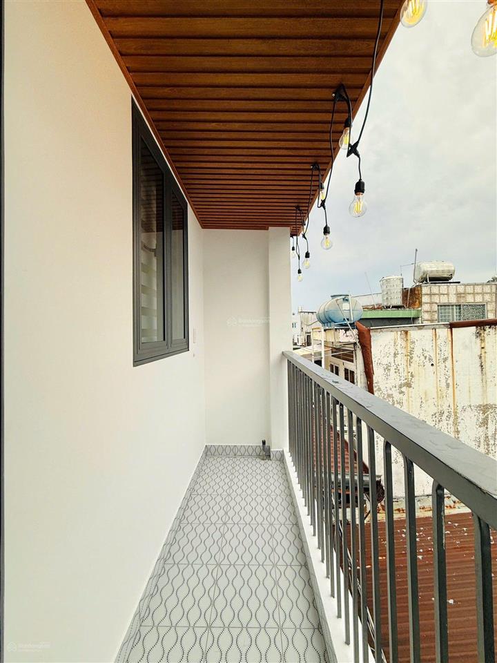 Bán nhà mới ngay bệnh viện q12  hẻm 1 sẹc  có gpxd