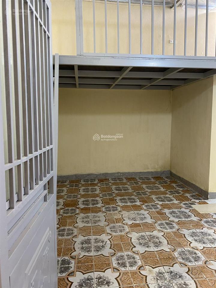 Cho thuê phòng trọ 28m2, ngõ 28/91 phố từ tiện, tây hồ, hà nội, có nóng lạnh, giá tốt chỉ 2 tr/th