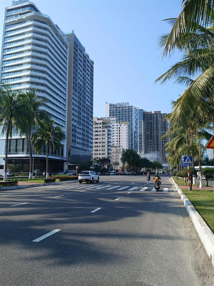 Giá tốt đầu tư tại phố tây phan thúc duyện sát nguyễn văn thoại 136m2 giá chỉ 22 tỷ