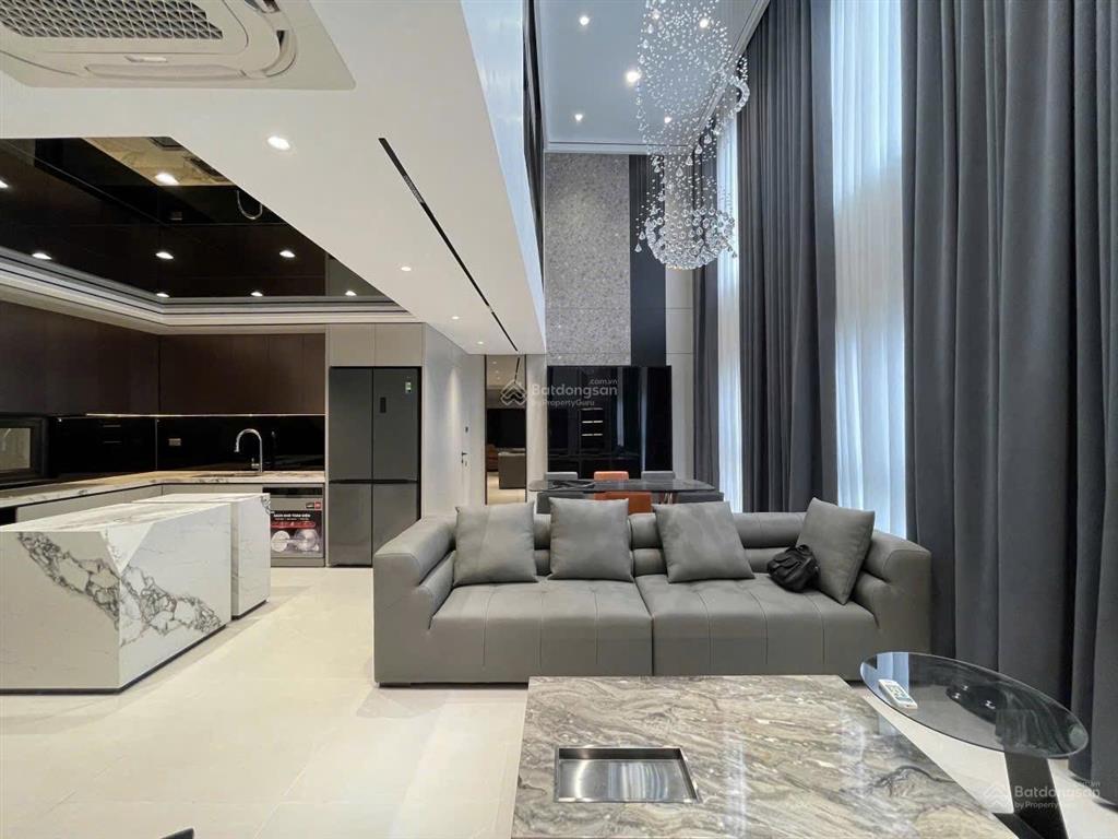 Nhỉnh 13 tỷ  duplex long biên mặt tiền 7.6m 7 tầng thang máy gara 2 ô tô