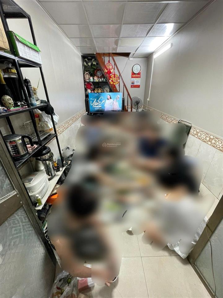 Hơn 2 tỷ, bạch mai hai bà trưng, dt 23m2 2 tầng