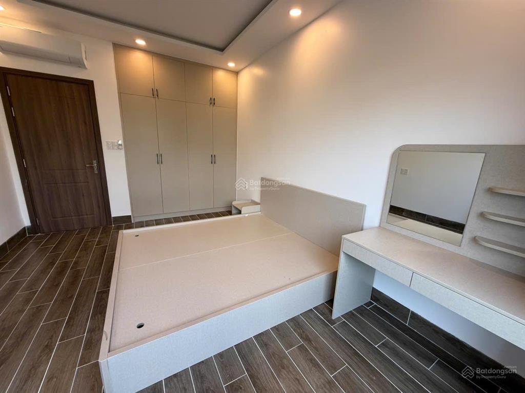 Cho thuê nhà khu lavilla tân an, nhà mới, nội thất cơ bản, 3pn, 3 toilet  0941 030 ***