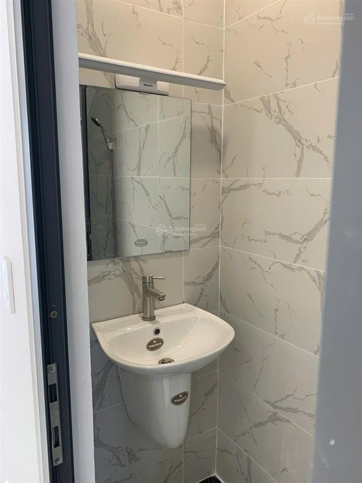 Cho thuê nhà phố 1 trệt 2 lầu, 3pn, pk, bếp, nhà mới ht giá 8tr.  0941 030 ***