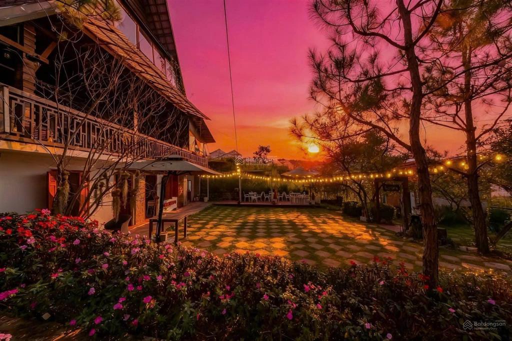 Bán homestay sân vườn 1700m² ngô tất tố đà lạt dt1700m2 giá  40 tỷ