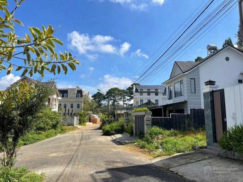 Bán nhà biệt thự 3pn, 3wc, 218m2 tại an sơn, p 4, tp đà lạt, giá ưu đãi 16 tỷ vnd